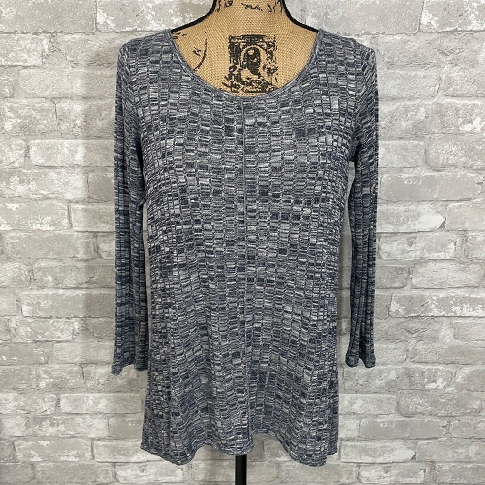 Fantastic Fawn Split Open Back Pullover Lightweight Sweater